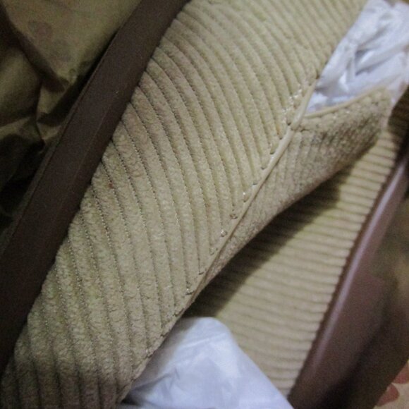 Lucky Brand Naiser Corduroy Loafer Tan Beige Brown Womens Size 5 NIB Beautiful! - Picture 7 of 8